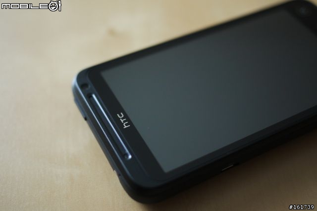 [開箱分享] 歐版 HTC EVO 3D