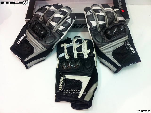 Dainese Blaster＋TECHNO AIR-4 手套＋KOMINE SK-627 護膝 入手分享
