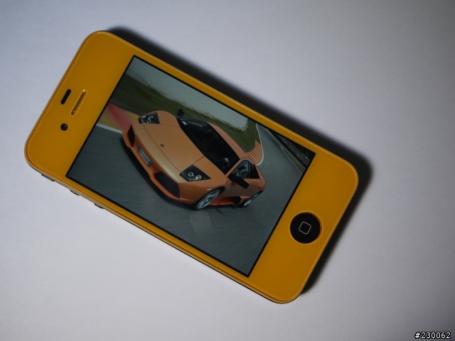 說好的！藍寶堅尼版 iphone！
