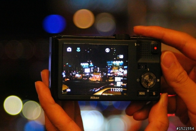 【開箱】Nikon COOLPIX S8100 隨身旅遊機[圖多]
