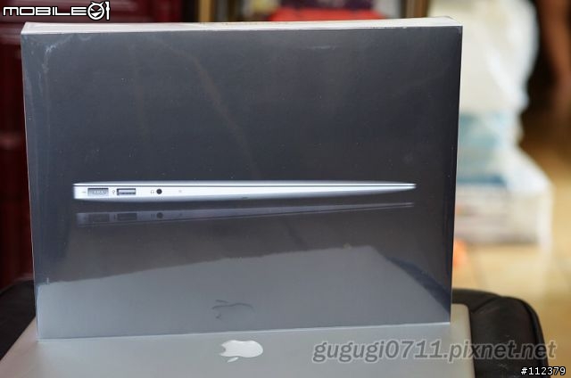 [開箱]台版New Apple MacBook Air 13" i5 SSD128GB