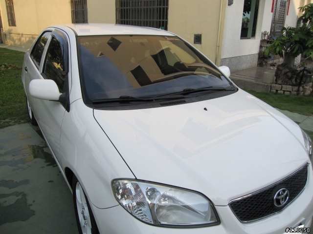 [分享] 車體鍍膜-初體驗分享!附帶外行人八天後洗車分享(抗汙、洗淨容易度測試影片)