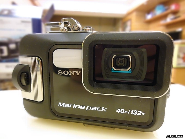 父親節禮物之不孝子開箱  o.O    (送給父親大人的 TX10 + MPK-THK潛水盒 ,同場加映BC-TRN充電器 )