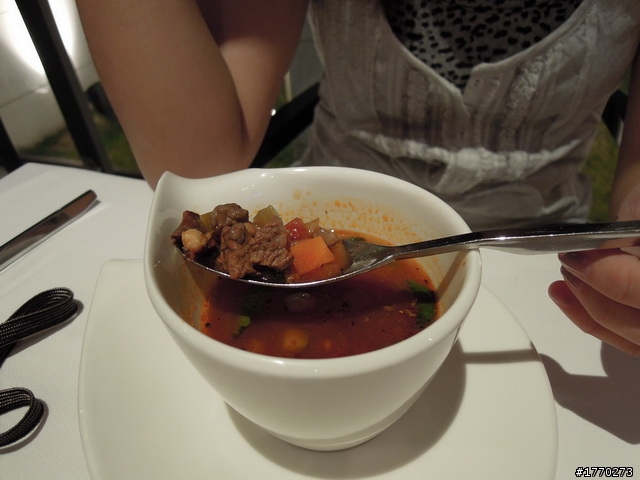 [食記]..法月料理..慢食與舒適的晚餐(圖多)