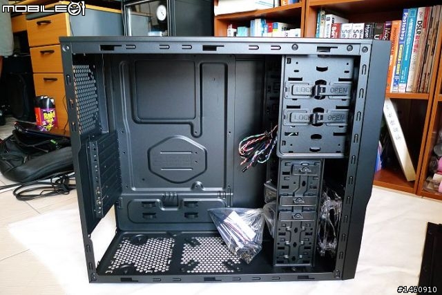[開箱] CoolerMaster 特警431