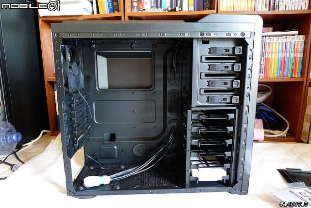 [開箱] CORSAIR 400R