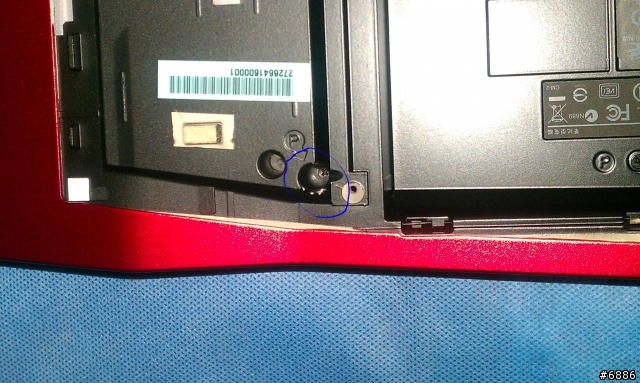 ~我的M18X發現明顯瑕疵...