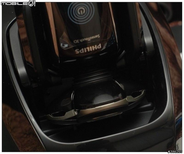 體驗真正高檔的刮鬍刀!飛利浦 Senso Touch 黑爵3D系列 RQ1290CC