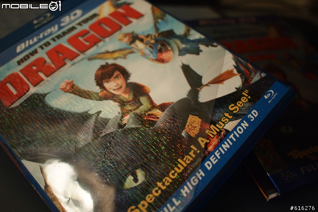 [開箱] CP值超高的42吋3D電視-VIZIO 3DTV [2011/10/6更新:贈送的3D藍光Player送來囉!]