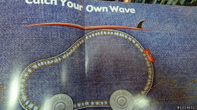 【我的小白跟Jeans march誰比較老 ??】