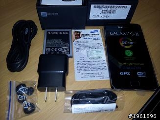 Ｉ９１００（ＳＩＩ）的不專業開箱文