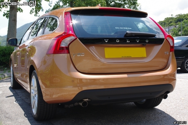 2012 V60 T5 到港~ 簡易開箱