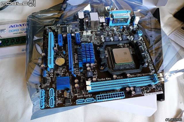 [開箱] CORSAIR 400R