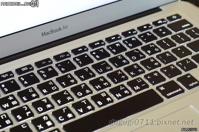 [開箱]台版New Apple MacBook Air 13" i5 SSD128GB