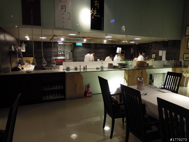 [食記]..法月料理..慢食與舒適的晚餐(圖多)