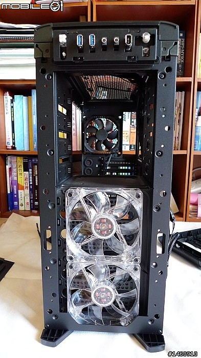 [開箱] CORSAIR 400R