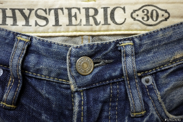 [分享] Hysteric Glamour HG Liquid Scattered 血漬 潑漆褲