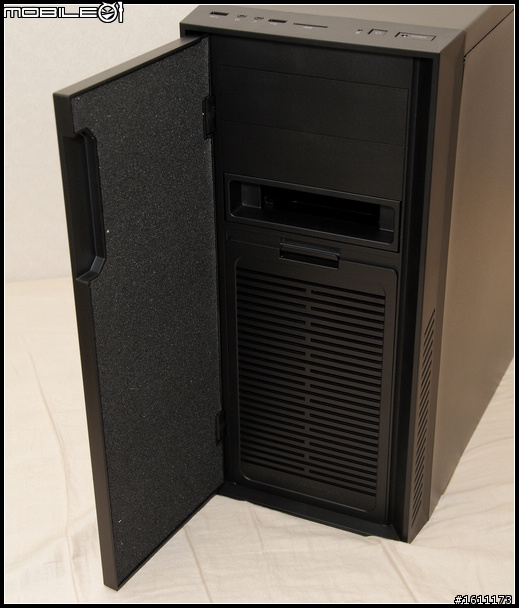 【開箱】i7 2600K+Z68AP-D3新機裝Silencio 550