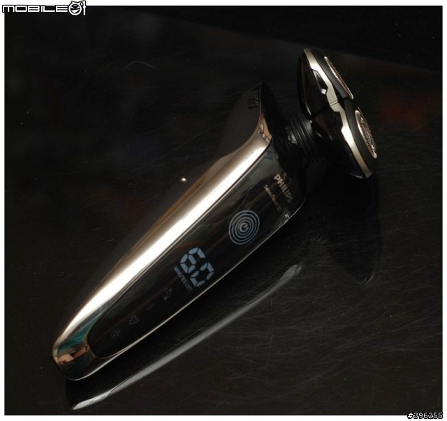 體驗真正高檔的刮鬍刀!飛利浦 Senso Touch 黑爵3D系列 RQ1290CC