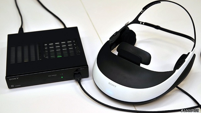 [外電消息] 索尼發表頭戴式3D螢幕 11月開賣