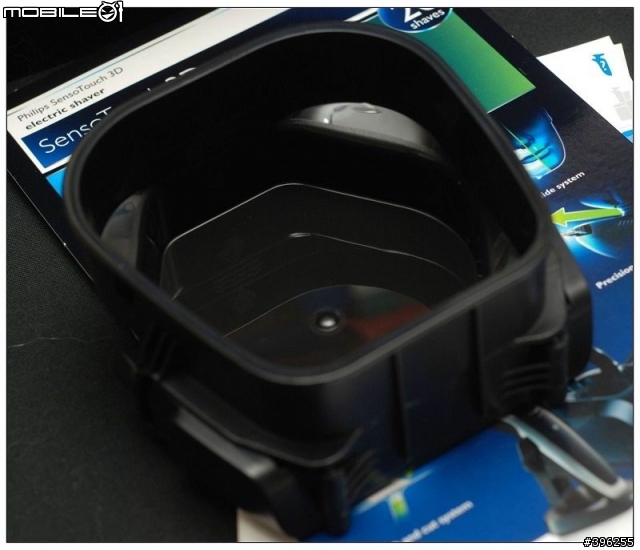體驗真正高檔的刮鬍刀!飛利浦 Senso Touch 黑爵3D系列 RQ1290CC