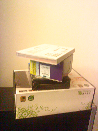 雙A平台 AMD 1055T+5670開箱!!