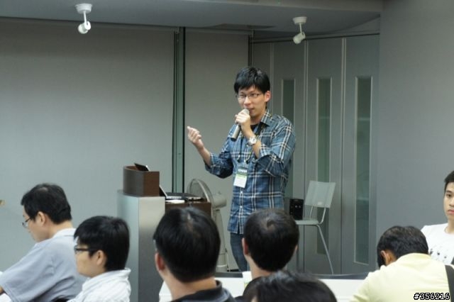 初體驗 -- QNAP 體驗中心 (9/14:收到上體驗課貼文禮物)