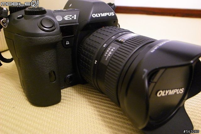 在一片EVIL機的浪潮下，我接手了Olympus E-1...