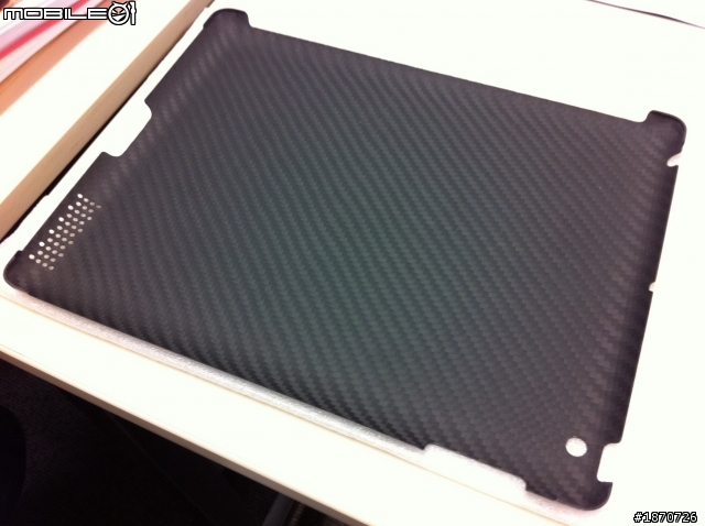 [試用] Uptiontek  iPad2 Carbon Back Cover 碳纖維背蓋