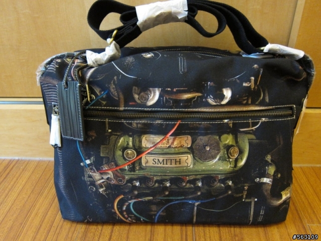 [熊分享] Paul Smith mini 斜背書包。