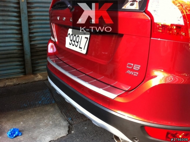 分享-XC60 尾門後護版(不銹鋼)...........開箱^^
