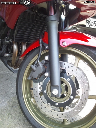 終於圓了最後倒數第二個重機夢-YAMAHA XJ6 S(無ABS) [紅色]