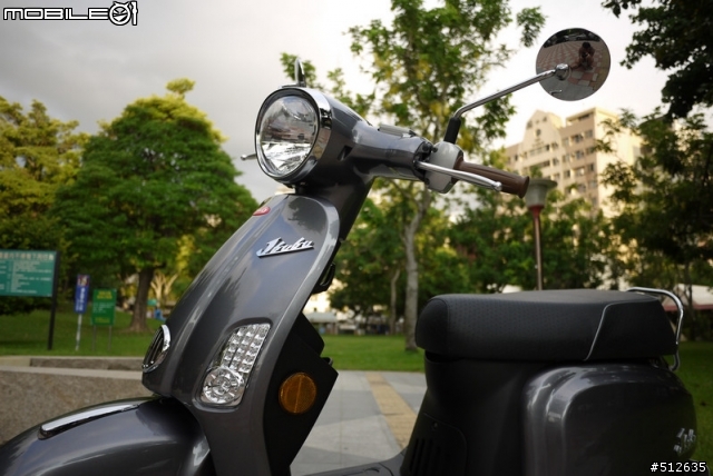 都會復古新浪潮 J-Bubu 不專業開箱....     新增-贈品安全帽式樣