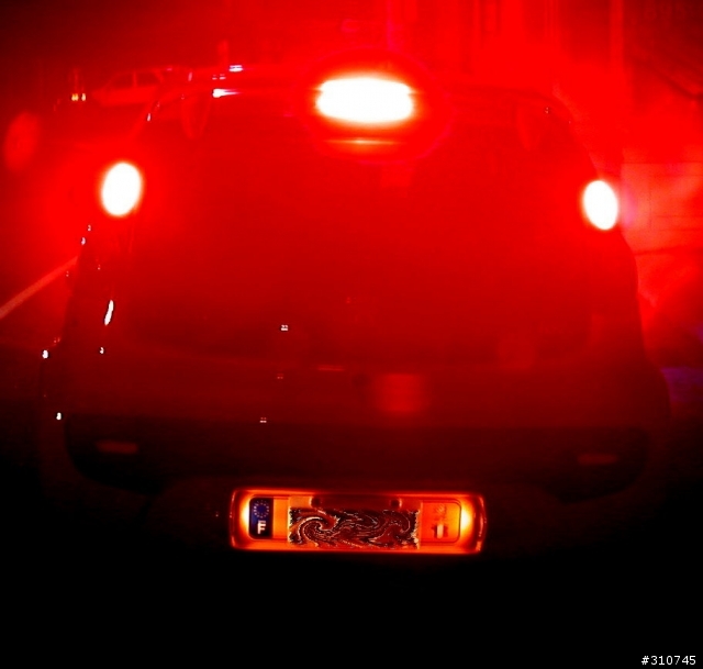 107改96顆LED第三煞車燈…