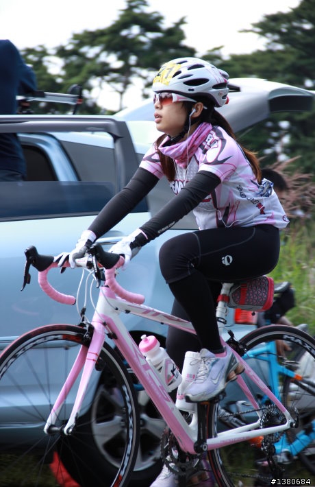 8/21 NS 武嶺單車賽之單車美女.....