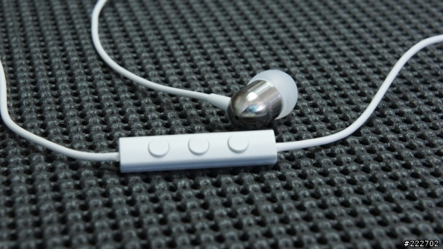 [開箱] nocs 鈦合金重低音耳機麥克風, made for iPod, iPhone, iPad