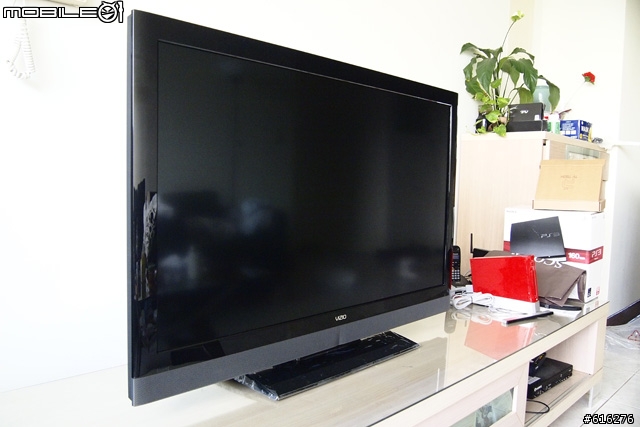 [開箱] CP值超高的42吋3D電視-VIZIO 3DTV [2011/10/6更新:贈送的3D藍光Player送來囉!]