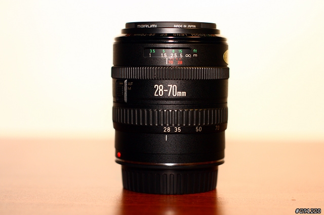Canon EF輕巧老鏡 - EF28-70mm f/3.5-4.5 II