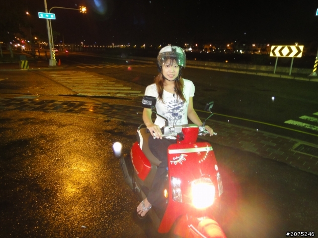 金牌妹開箱文...颱風天交車我的QC..交車了^^