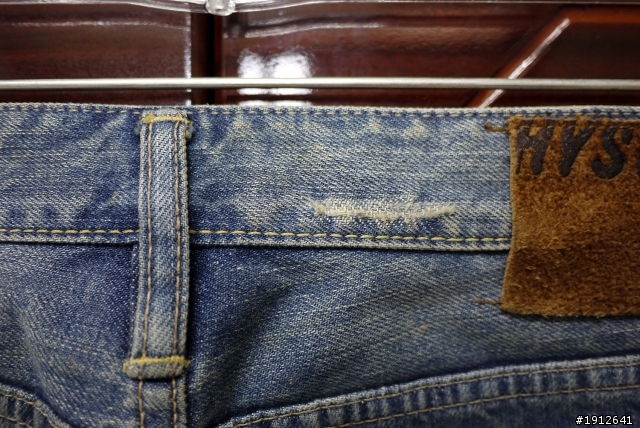 [分享] Hysteric Glamour HG Liquid Scattered 血漬 潑漆褲