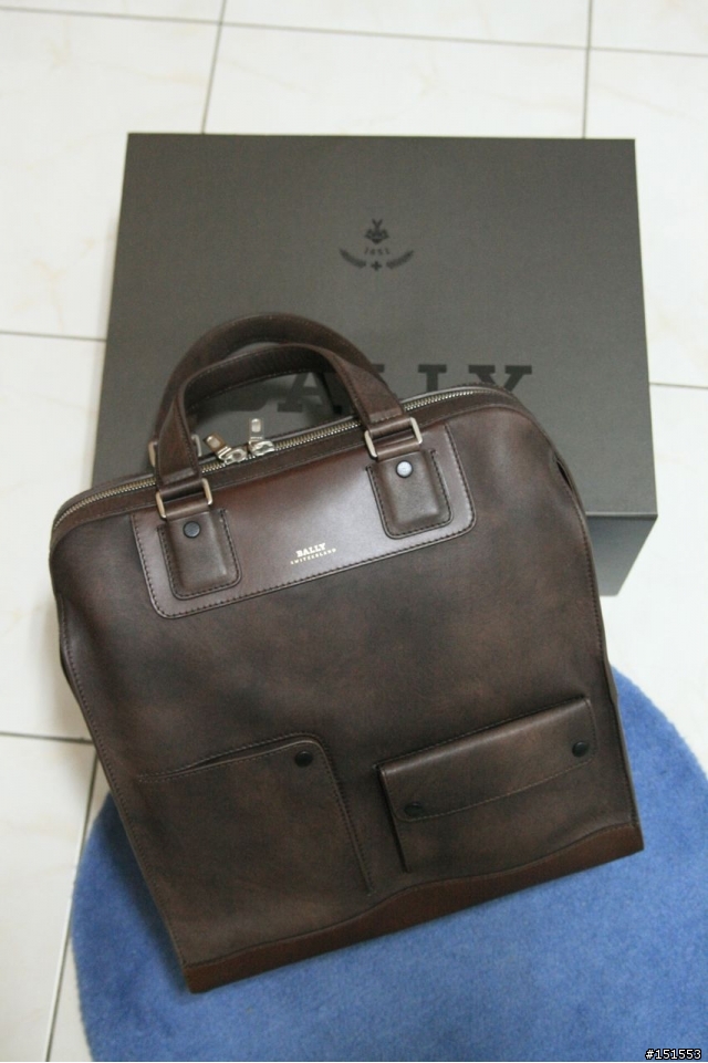 [開箱分享] Bally HOBO 托特男包