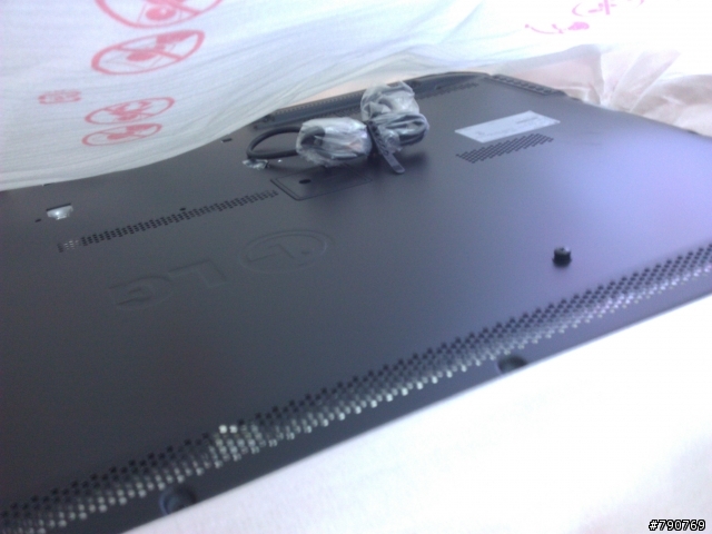 [開箱文]LG 42LW5700