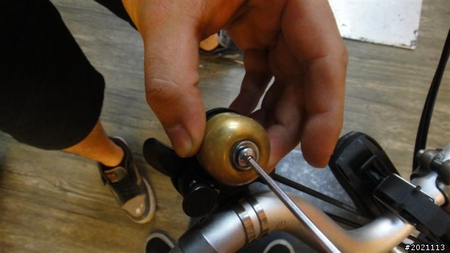 brompton-六速清漆-鈴鐺改裝