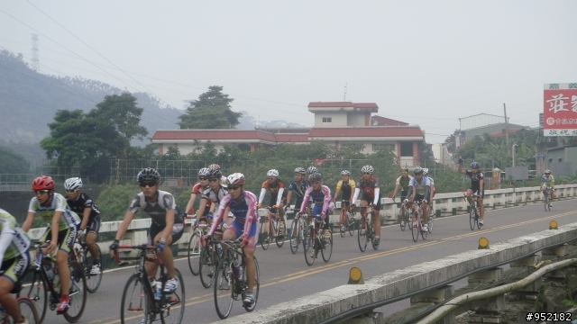 2011.09.24.AMD阿里山自行車賽..觸口段..