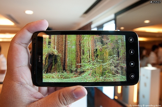 [體驗] 裸視3D隨身看 hTC EVO 3D 體驗會高雄場心得