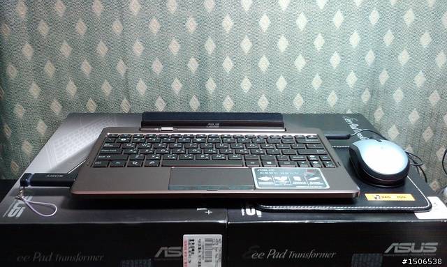 ASUS Eee Pad TF101  開啟精彩生活