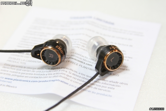 音浪太強不換會被撞到地上!!  Plantronics BackBeat 216