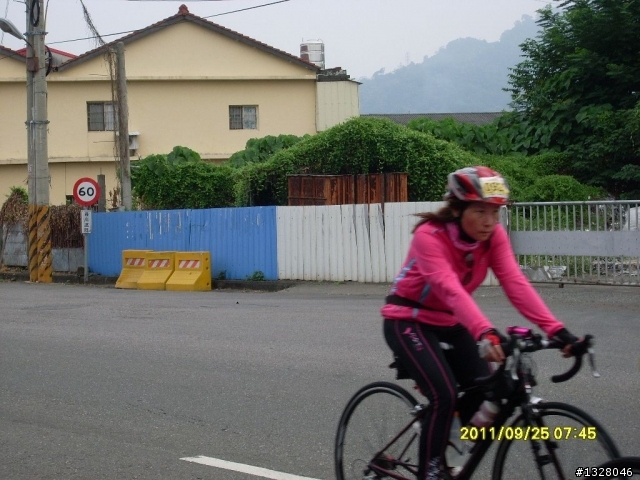 百年環化賽女車友照