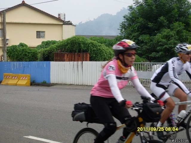 百年環化賽女車友照