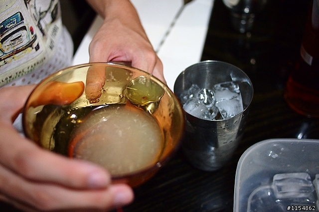 [分享] 時尚調酒必備~ 君度橙酒 COINTREAU